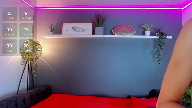 Lyana xz online show from 31, 7, 2026