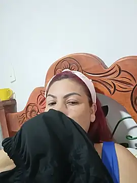 Agata Traviesa online show from 19, 7, 2026