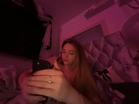 Violetsinxx online show from 13, 6, 2026
