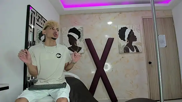 Hot skinny guys online show from 15, 7, 2026