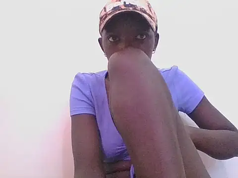 ebonypetite2 online show from 27, 6, 2026