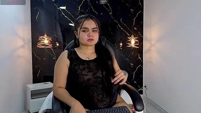 TifanyRoseX online show from 11, 6, 2026