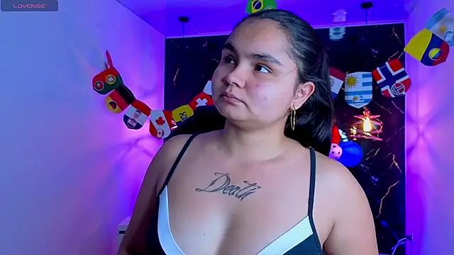 TifanyRoseX online show from 8, 7, 2026