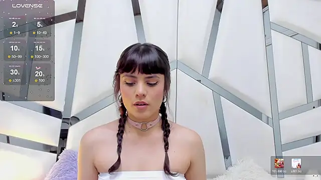 EmilyColns online show from 17, 7, 2026
