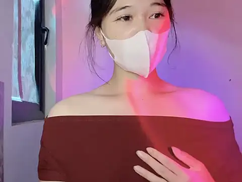 Snapshot of miumiubeauty chatting on 3, 7, 2026 miumiubeauty online show from 3, 7, 2026