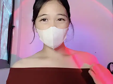 Snapshot of miumiubeauty chatting on 8, 7, 2026 miumiubeauty online show from 8, 7, 2026