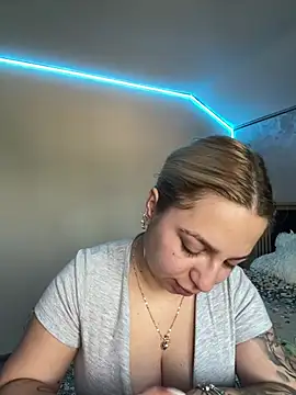 Snapshot of xLexi chatting on 20, 7, 2026 xLexi online show from 20, 7, 2026