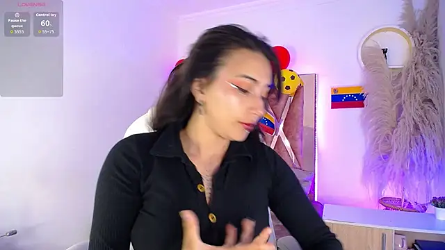 Camiila  1 online show from 16, 7, 2026
