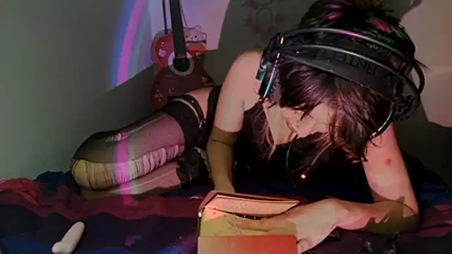 Snapshot of kittenpasive30 chatting on 2, 8, 2026 kittenpasive30 online show from 2, 8, 2026