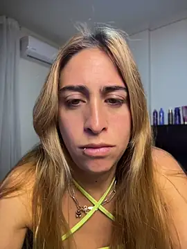 NicoleWilder online show from 28, 7, 2026