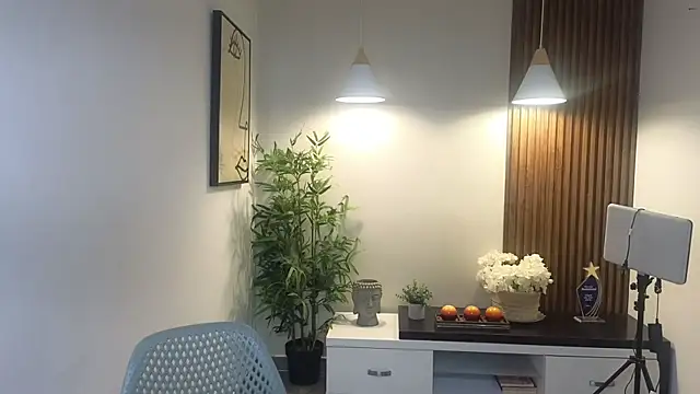 Snapshot of _Celeste_Hill chatting on 1, 7, 2026 Celeste Hill online show from 1, 7, 2026