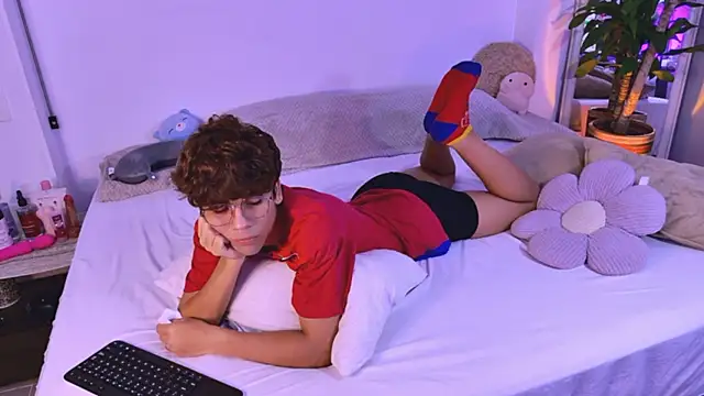 Samy Twink online show from 1, 7, 2026