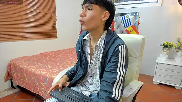 Snapshot of Jake_Falcon chatting on 21, 7, 2026 Jake Falcon online show from 21, 7, 2026