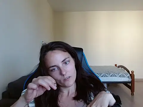OliviaTheS online show from 18, 6, 2026