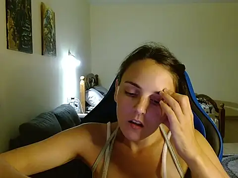 OliviaTheS online show from 26, 7, 2026