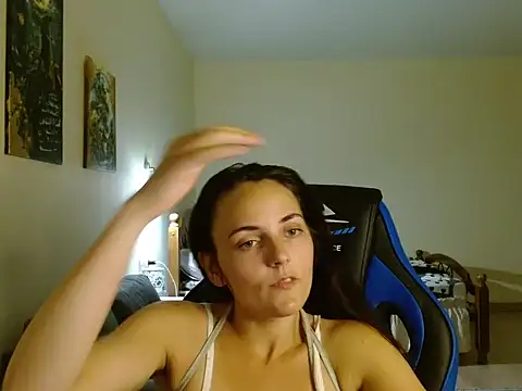 OliviaTheS online show from 31, 7, 2026