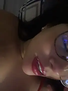 Casalamadornovinho23 online show from 2, 8, 2026