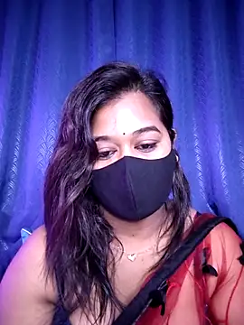 Snapshot of beauty_lisa- chatting on 18, 6, 2026 beauty lisa- online show from 18, 6, 2026