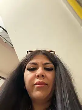 LoveYou2899 online show from 18, 6, 2026