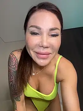 Golden  PollyX online show from 14, 6, 2026