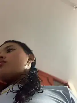 Snapshot of maryale01 chatting on 1, 7, 2026 maryale01 online show from 1, 7, 2026