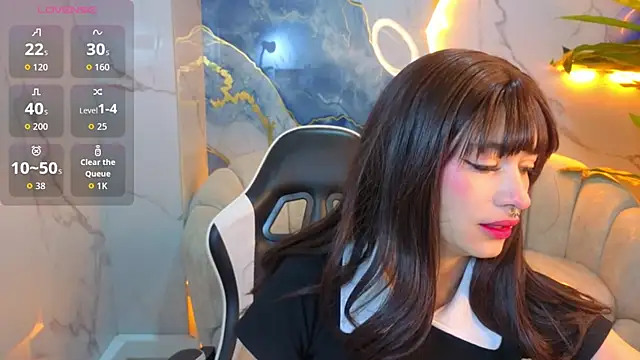Lily Tx online show from 25, 7, 2026