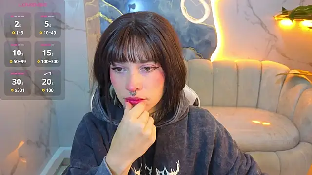 Lily Tx online show from 28, 7, 2026