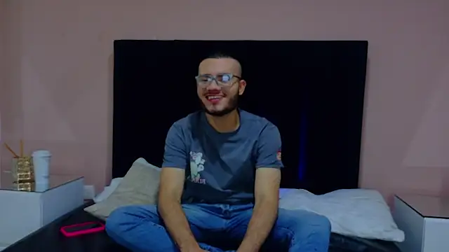 Matia Zelvya online show from 26, 6, 2026