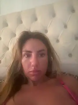 Snapshot of KaceySouthX chatting on 4, 7, 2026 KaceySouthX online show from 4, 7, 2026