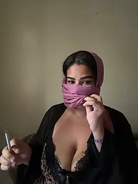 Snapshot of NiaBeurette chatting on 29, 6, 2026 NiaBeurette online show from 29, 6, 2026