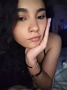 Kittyytinaa online show from 21, 6, 2026