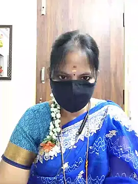 Snapshot of Tamil_white_beauty chatting on 6, 7, 2026 Tamil white beauty online show from 6, 7, 2026