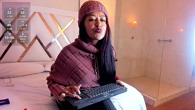 Sky Collins  online show from 16, 6, 2026