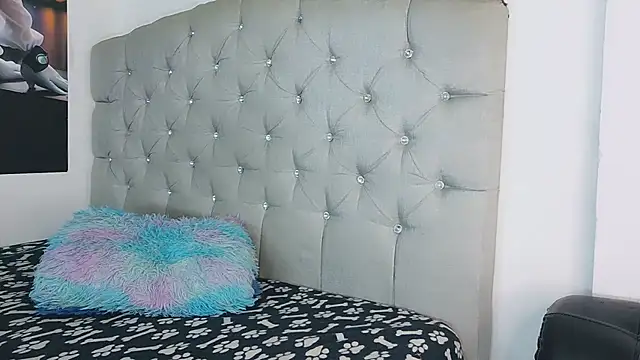 crazy love 20 online show from 30, 7, 2026
