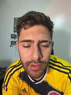 Snapshot of Mateo_Shaker chatting on 4, 7, 2026 Mateo Shaker online show from 4, 7, 2026