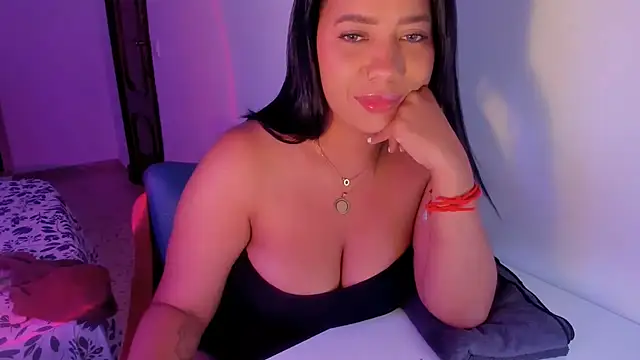 NicolePasqualott online show from 12, 7, 2026