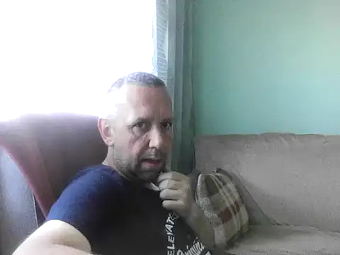 RafalekRozmarynowski81 online show from 20, 7, 2026