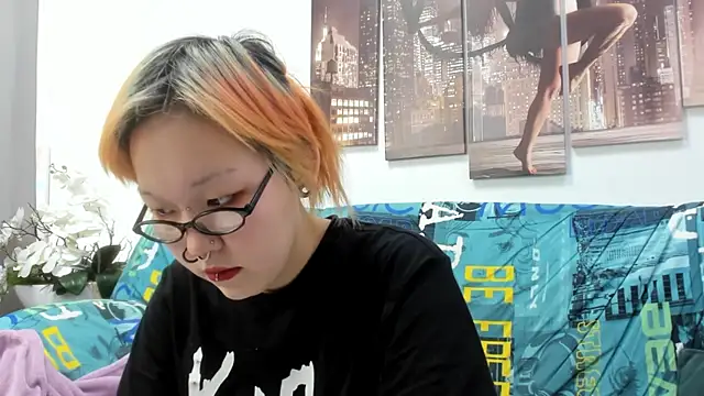 Cute  Kiko online show from 7, 7, 2026