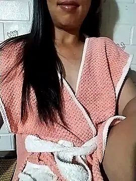 Helen-nn online show from 10, 7, 2026