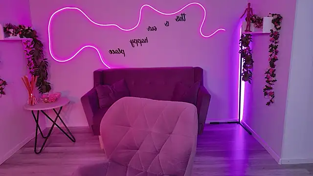 AuroraBabyDoll online show from 3, 8, 2026