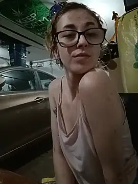 NeedyNina online show from 16, 6, 2026