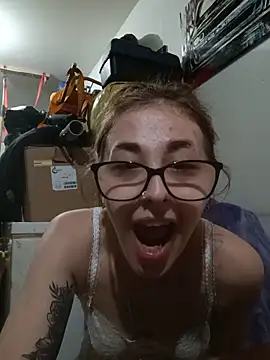 NeedyNina online show from 17, 6, 2026