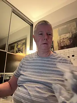 Snapshot of cumboy chatting on 15, 12, 2024 cumboy online show from 15, 12, 2024