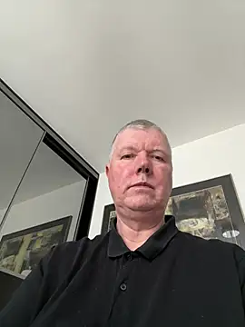 Snapshot of cumboy chatting on 8, 1, 2025 cumboy online show from 8, 1, 2025