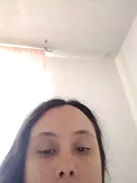 Snapshot of Laura_99 chatting on 25, 6, 2026 Laura 99 online show from 25, 6, 2026