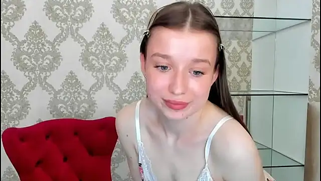 Snapshot of michelle_blus chatting on 25, 7, 2026 michelle blus online show from 25, 7, 2026