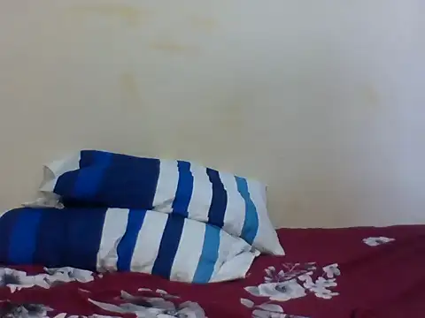 Snapshot of Lovergirlcute chatting on 1, 8, 2026 Lovergirlcute online show from 1, 8, 2026