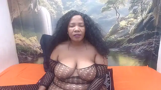 CURVYELEGANCExxx online show from 11, 7, 2026