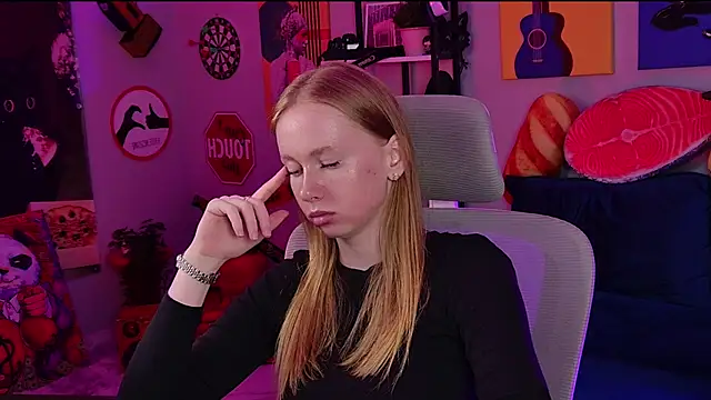 BellaRosewood online show from 23, 7, 2026