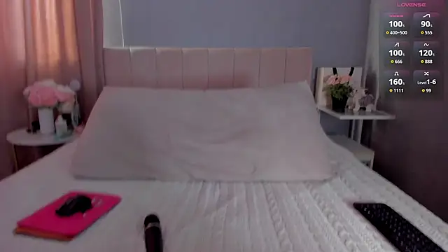 MissMiaTv online show from 20, 10, 2025